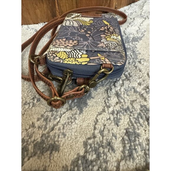 Sakroots Shadow Flower Power Coated Canvas Wristlet Crossbody Zip Around Phone - Picture 6 of 9